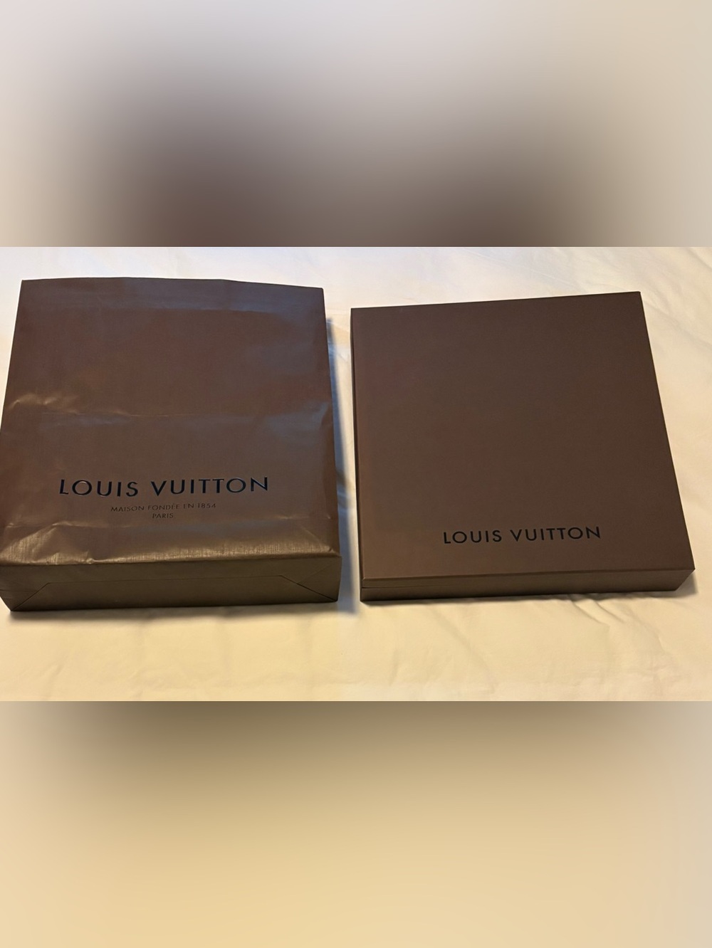 Louis Vuitton branded Dark Brown luxury box, shopping bag, ribbon, orig paper